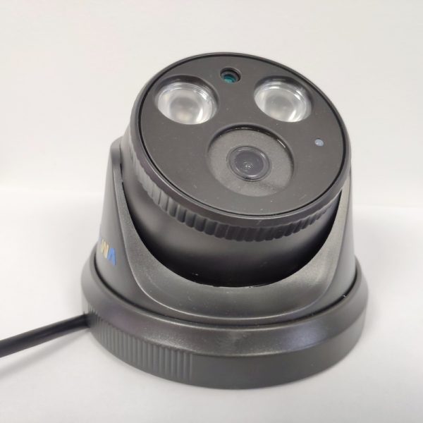 Analoginė AHD 2Mpix kupolinė vidinė kamera 2IR 3.6mm, juoda